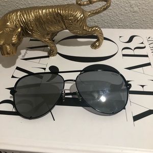 Quay Desi Perkins High Key- Black Mirror